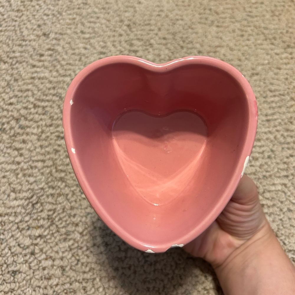 Heart-Shaped Pink Ceramic Baking Dish